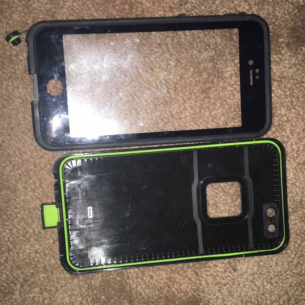 iPhone 6s Plus  authentic life proof case